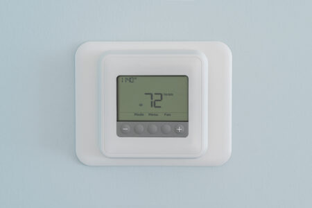 Should my Thermostat be Set to Auto or On?